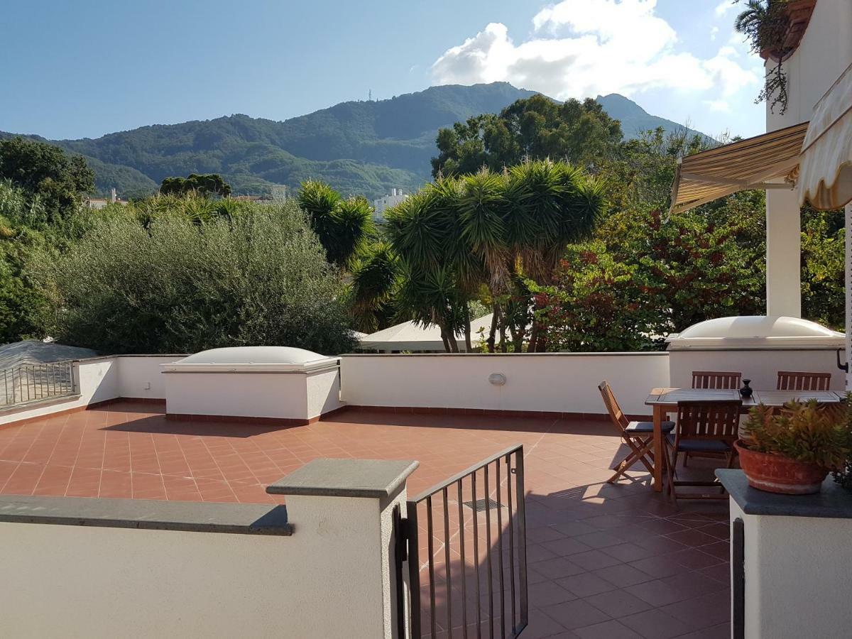 La Terrazza Dell^Ippocampo #Seaview Apartment Иския Екстериор снимка